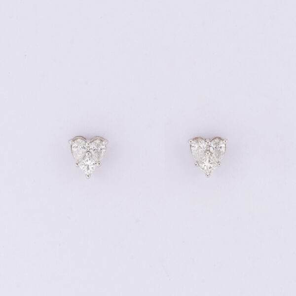 Brinco Stud Coração Brillhante Gota